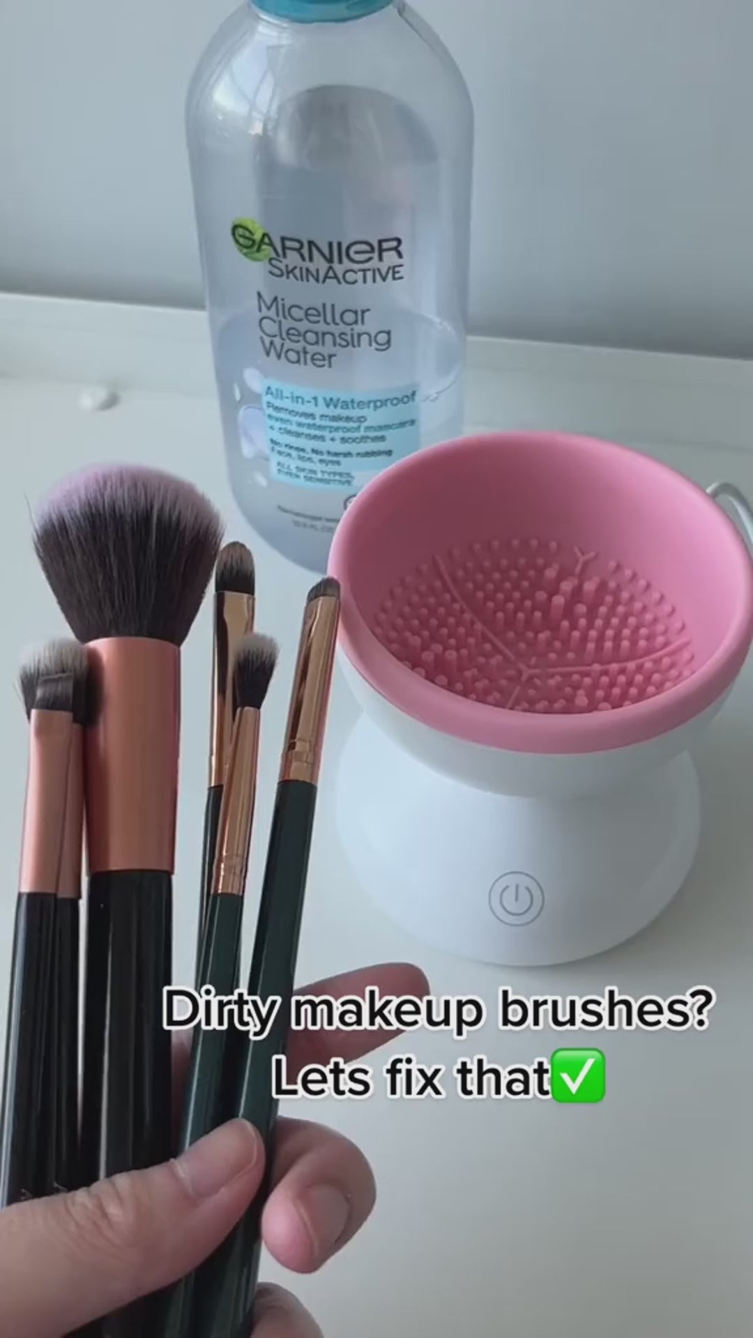 Electric Makeup Brush Cleaner